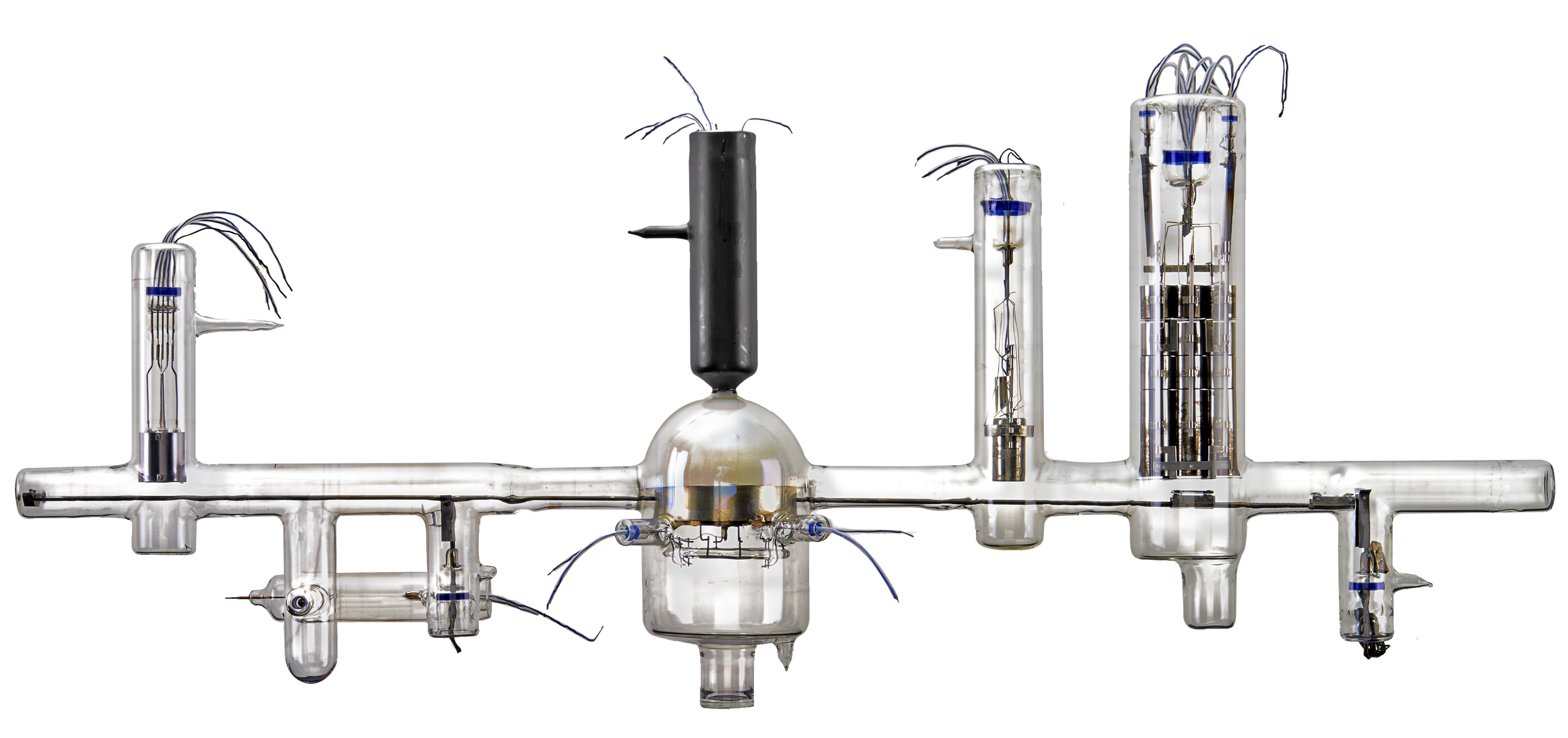 The LEED-Auger apparatus used by Weber, Palmberg,  and Peria at the University of Minnesota.